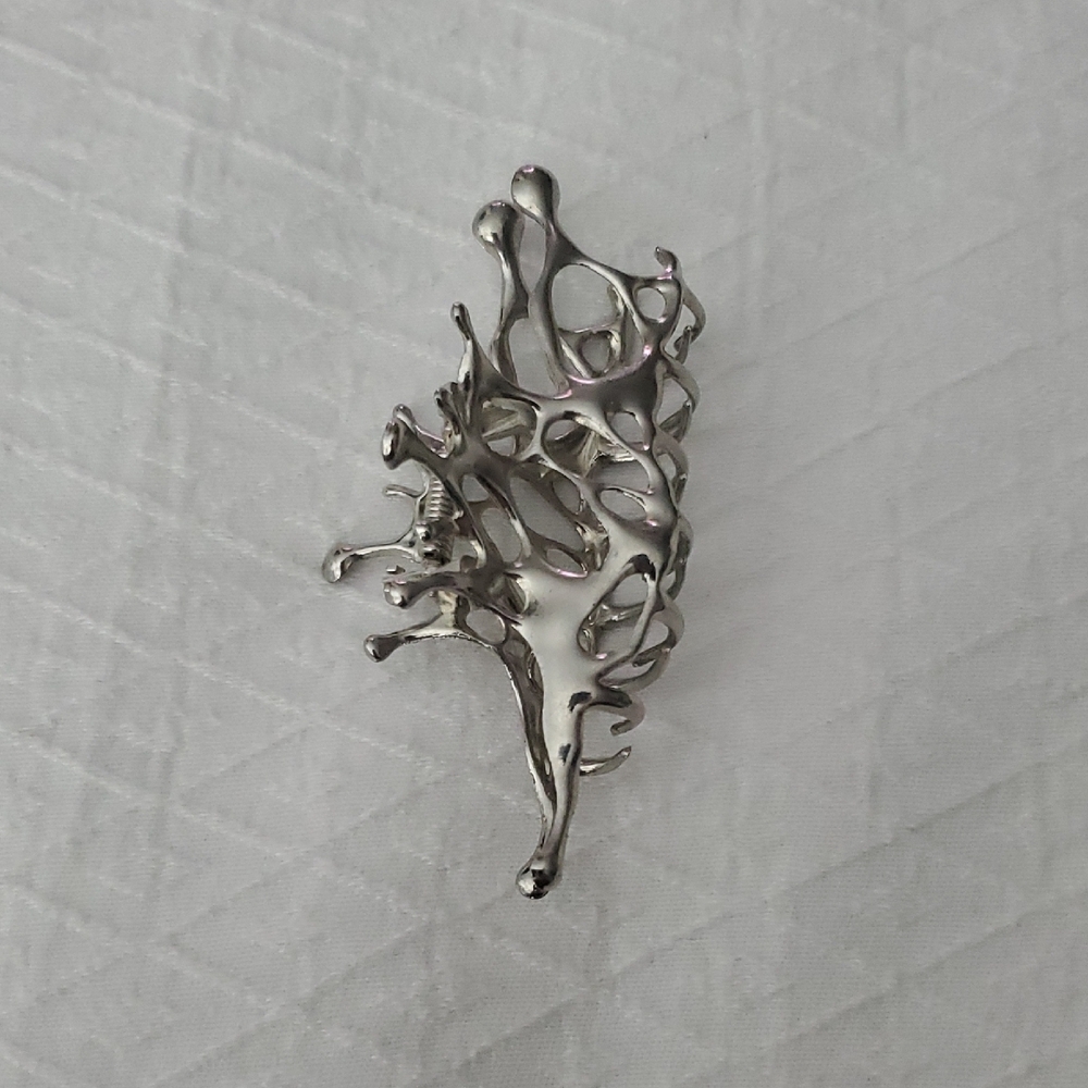 Abstract Silver Heavy Duty Hairclip